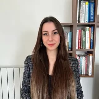 Neslihan Akdoğan